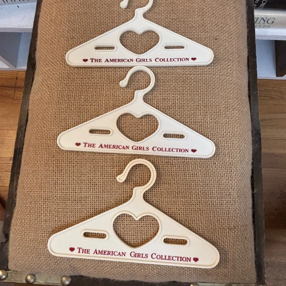 American Girls Collection Cream Wall Hangers